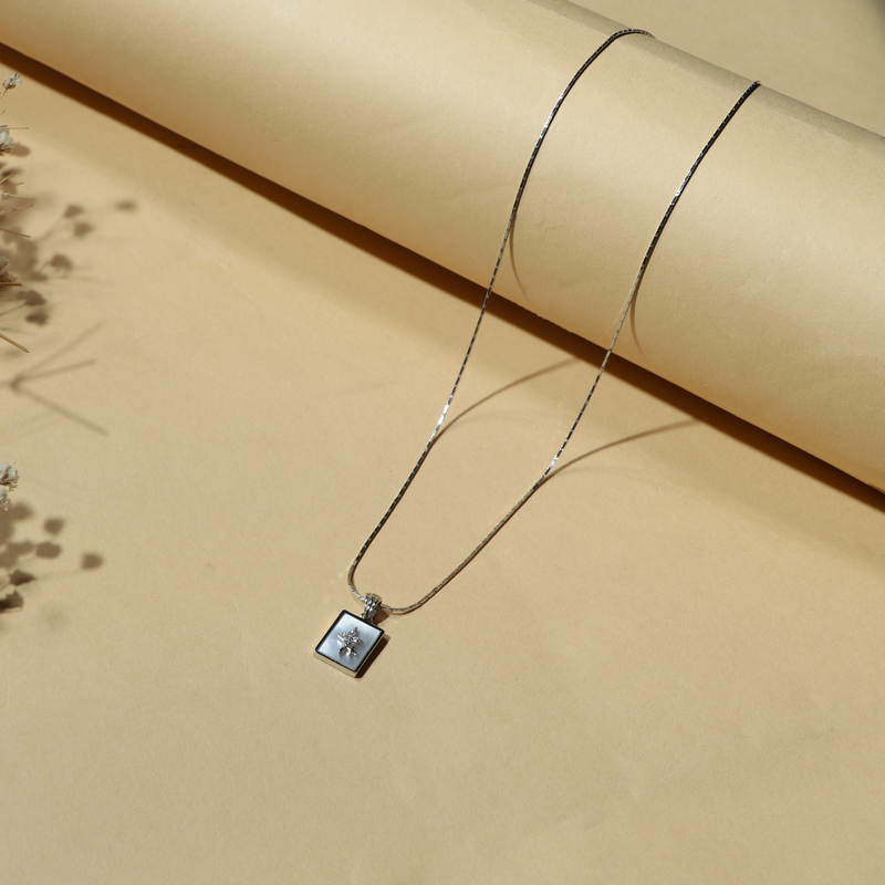 CHARM CHAIN
