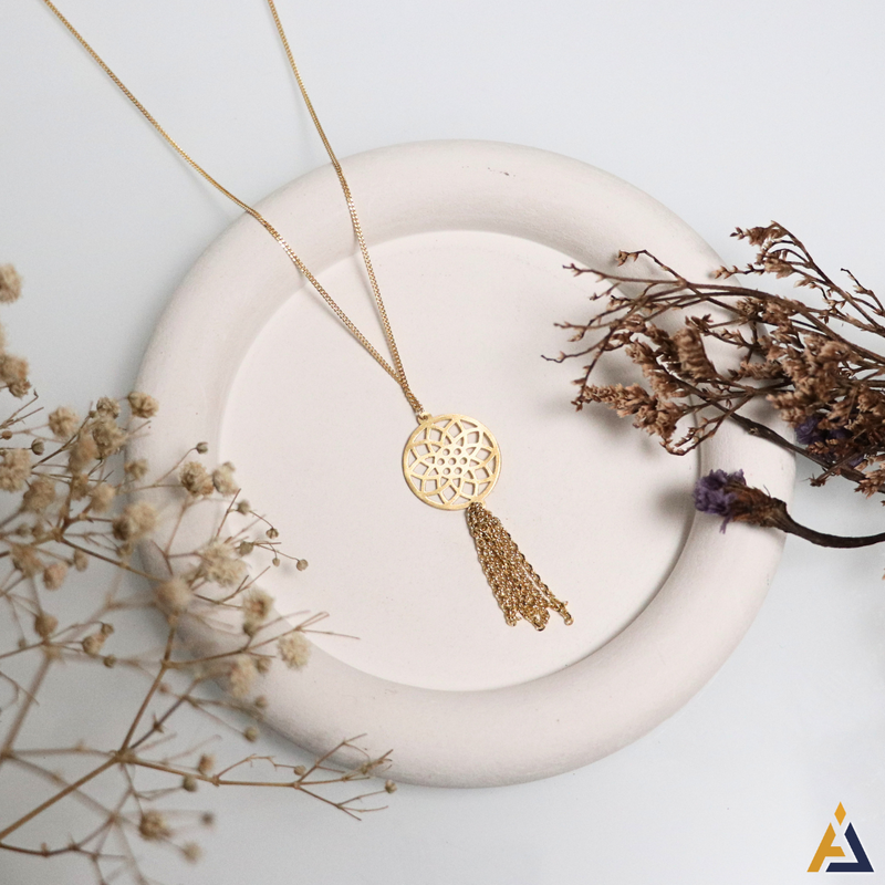 CHARM CHAIN