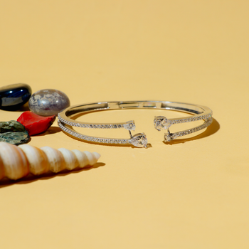 LADIES BRACELETE