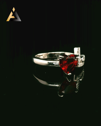 LADIES RINGS