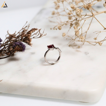 LADIES RINGS