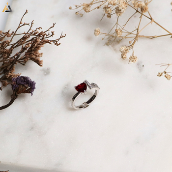 LADIES RINGS