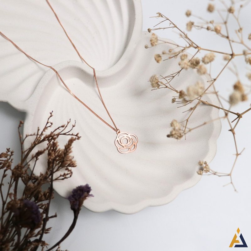 CHARM CHAIN