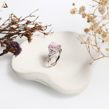 LADIES RINGS