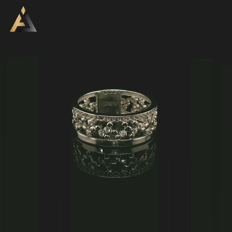 Product video [sc2rg700190ab6a-0199b9b5-dedb-7112-905f-5f86eddf55e4original.mp4]