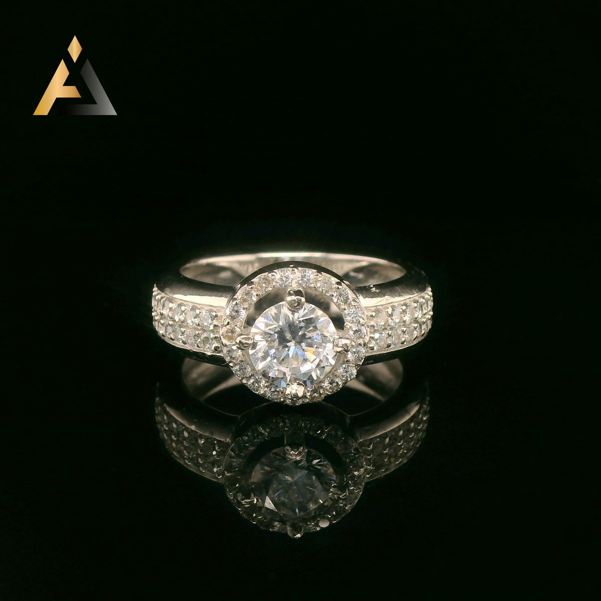 Product image [sc2rg703037ab1a-019e3035-ca01-700f-9f0f-1f3bc4315997original.jpg]