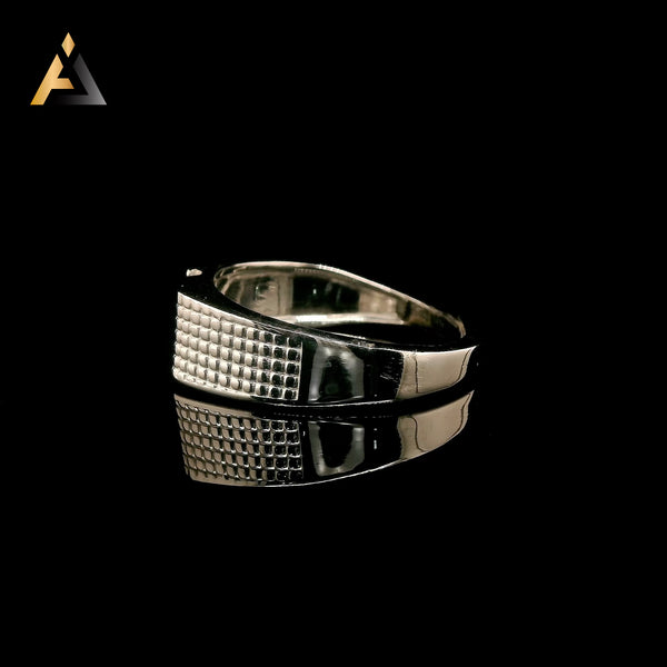 Product image [sc2rg703903ab1a-019fc667-a848-716d-8915-96752b167720original.jpg]