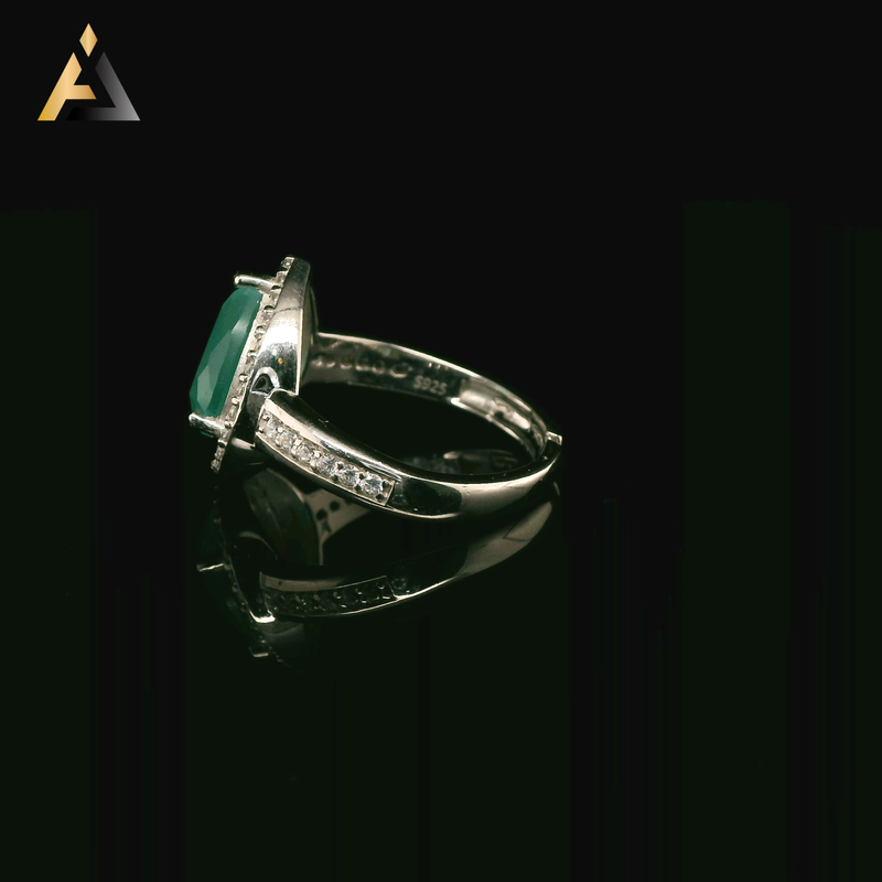 Product image [sc2rg704038ad1a-0199b994-d39f-7dde-aee5-1b9232cb4193original.png]