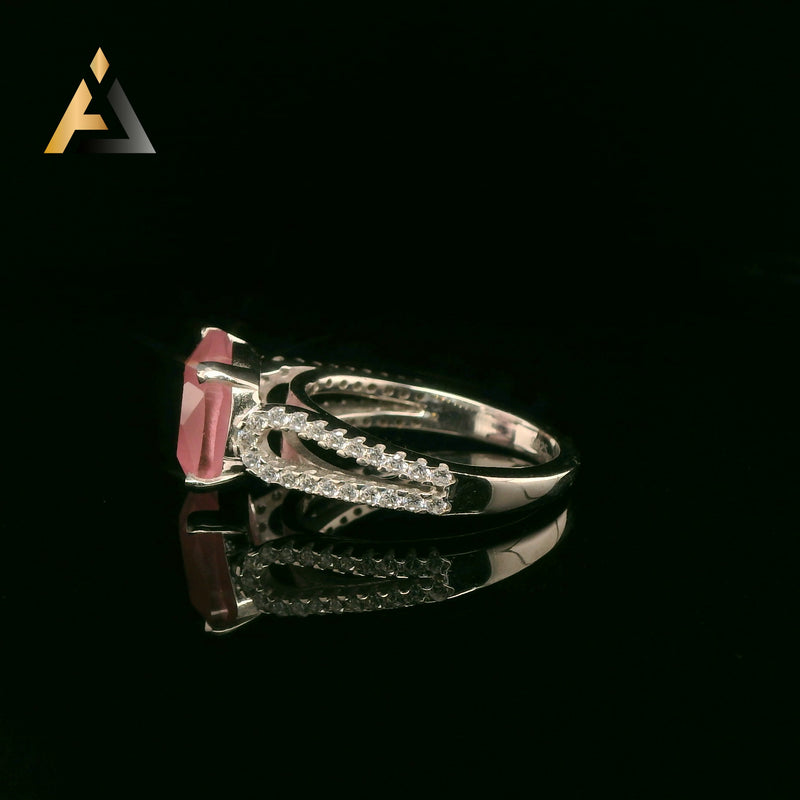 Product image [sc2rg704494an1a-019e1c72-ace9-7228-b361-c8d2f1593eb7original-0.jpg]