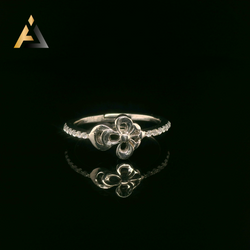 LADIES RINGS