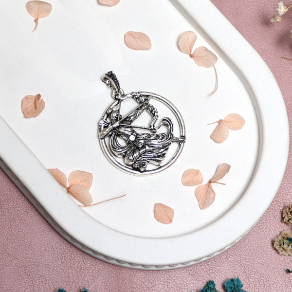 Product image [silver-pendent-for-website.png] [erp-media:doi-16634-c537c7acd0db5949]